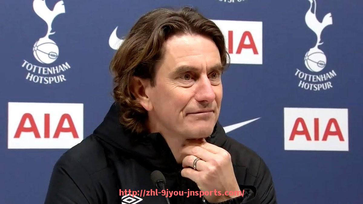 J9九游会登录入口-克劳德与火箭队的交易过程及球队影响